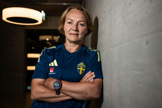 Physiotherapist Annika Näsmark of the Swedish women’s