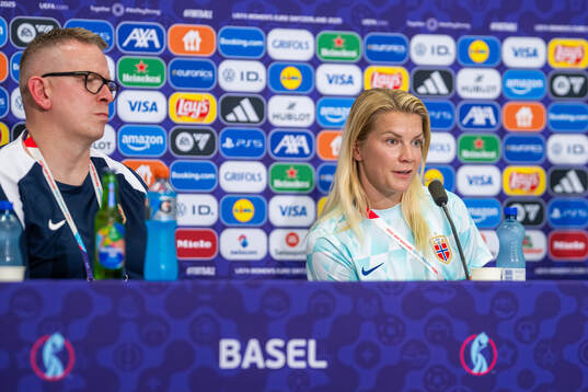 Media officer Henning Sverdrup and Ada Hegerberg of the