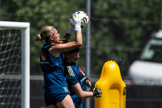 Goalkeeper Jennifer Falk and goalkeeper Tove Enblom of the