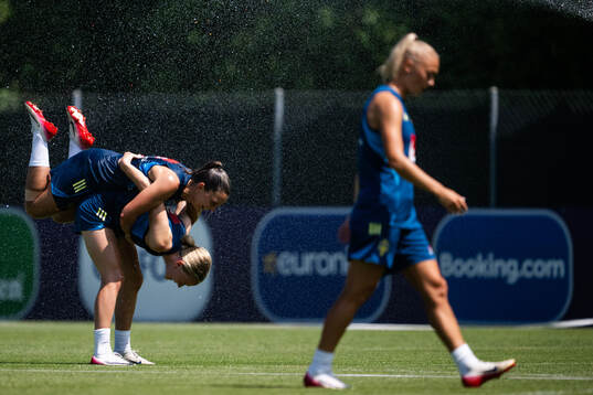 Johanna Rytting Kaneryd and Matilda Vinberg of the Swedish