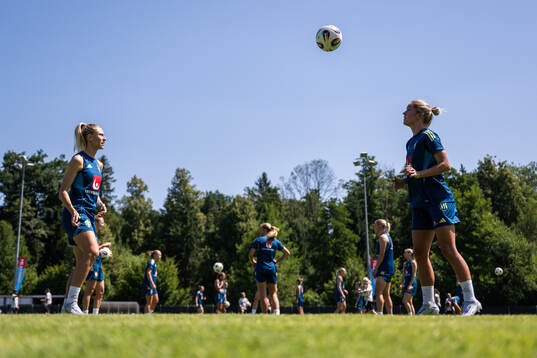 Rebecka Blomqvist and Hanna Lundkvist of the Swedish