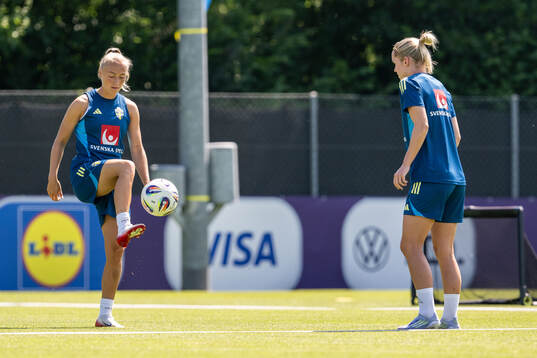 Hanna Bennison and Hanna Lundkvist of the Swedish women's