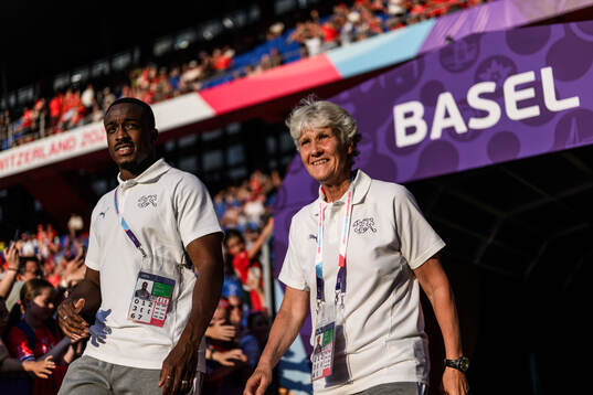 Head coach Pia Sundhage of Switzerland
