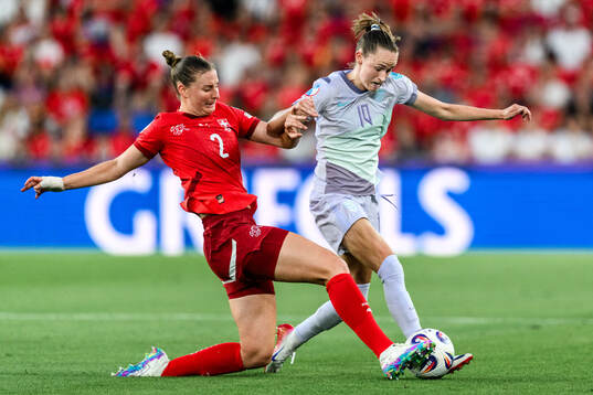 Julia Stierli of Switzerland and Caroline Graham Hansen of