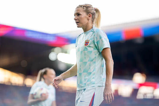 Ada Hegerberg of Norway warms up