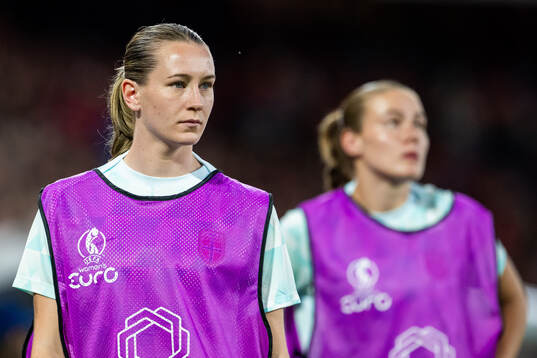 Elisabeth Terland of Norway warms up