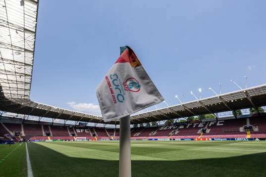 A corner flag at Stade de Geneve