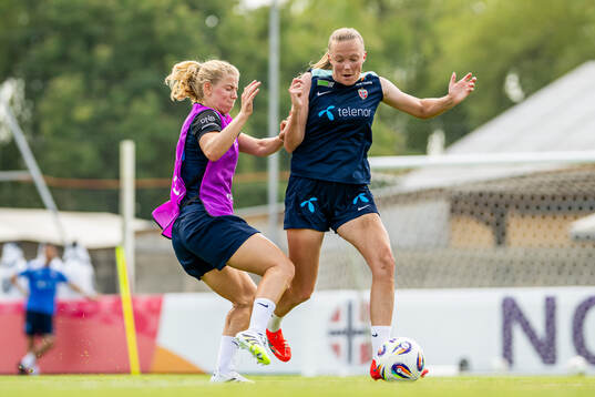 Justine Kielland and Synne Sofie Kinden Jensen of the