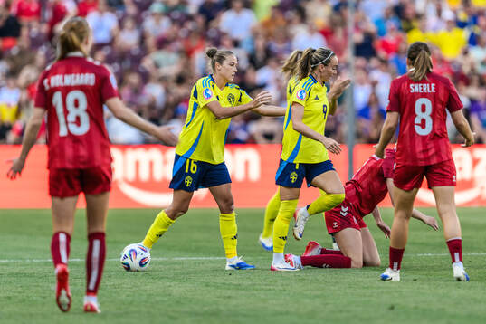 Filippa Angeldahl and Kosovare Asllani of Sweden
