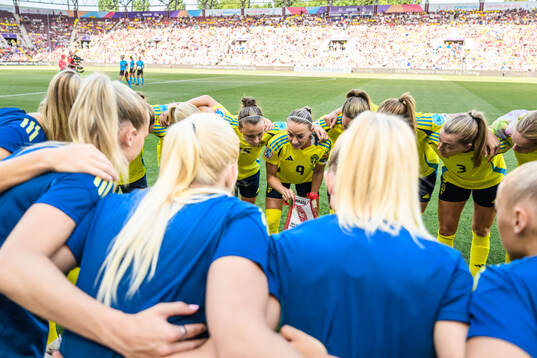 Kosovare Asllani of Sweden