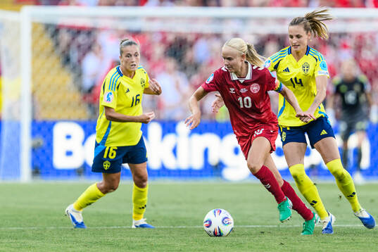 Pernille Harder of Denmark and Nathalie Björn of Sweden