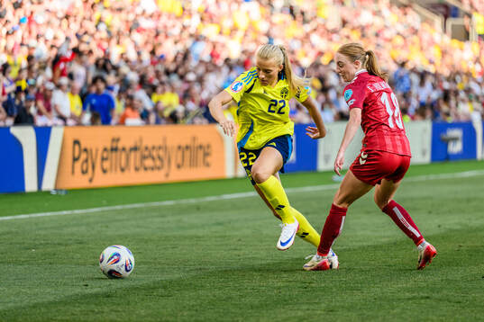 Smilla Holmberg of Sweden and Sara Holmgaard of Denmark