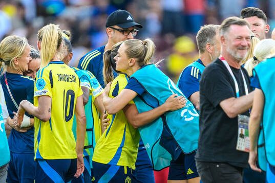 Fridolina Rolfö and Johanna Rytting Kaneryd of Sweden