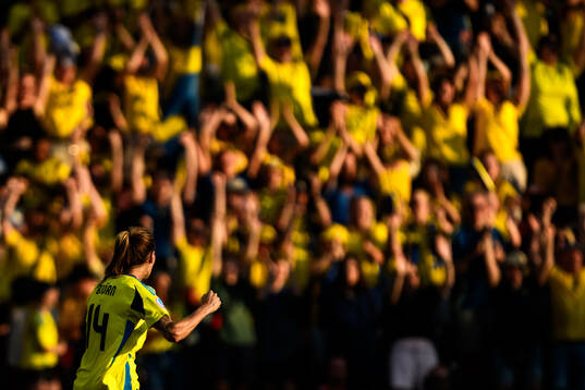 Nathalie Björn of Sweden celebrates