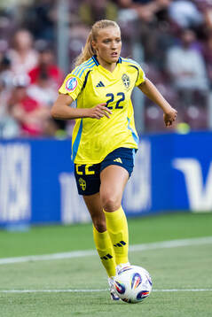 Smilla Holmberg of Sweden