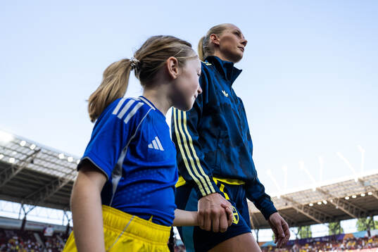 Stina Blackstenius of Sweden enters the pitch