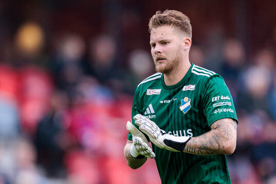 Östers målvakt Robin Wallinder