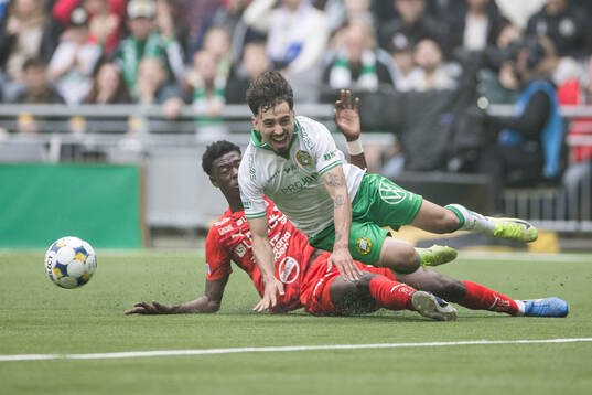Värnamos Rufai Mohammed och Hammarbys Sebastian Tounekti