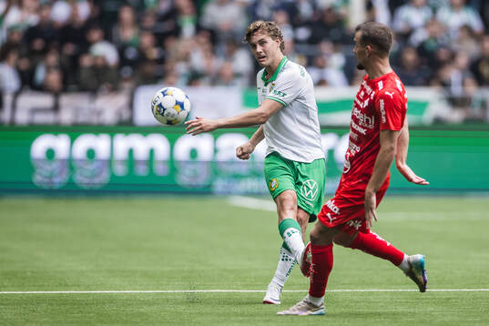 Hammarbys Hampus Skoglund <under fotbollsmatchen i