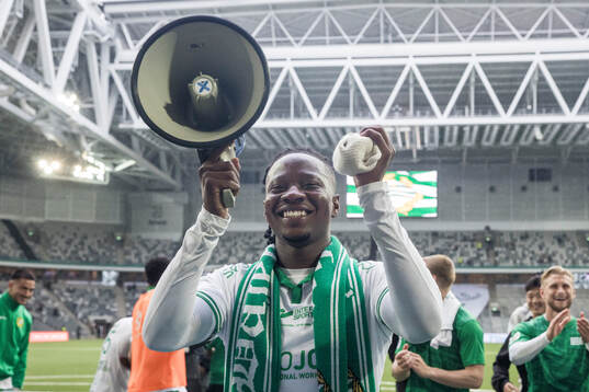 Hammarbys Moise Elohim Victoire Kabore jublar