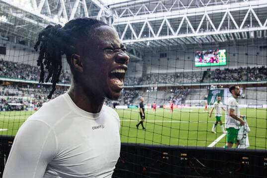 Hammarbys Moise Elohim Victoire Kabore jublar
