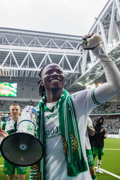 Hammarbys Moise Elohim Victoire Kabore jublar