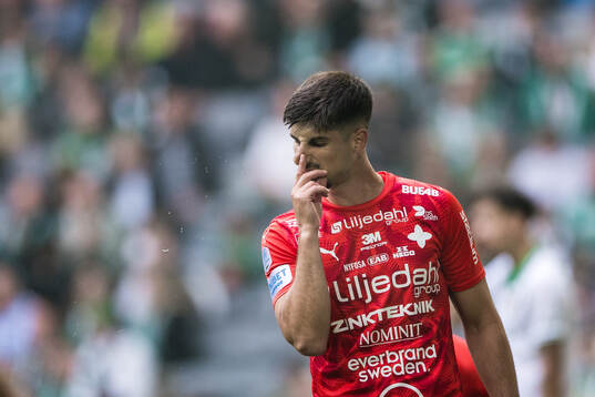 Värnamos Emin Grozdanic deppar