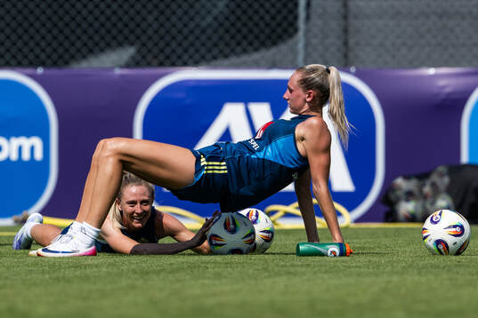 Rebecka Blomqvist and Ellen Wangerheim of the Swedish