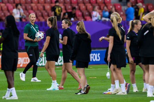 Referee Tess Olofsson