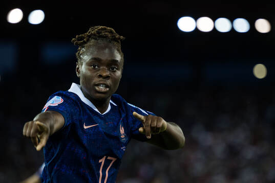 Bläddra bland fler bilder av UEFA Women's Euro 2025, day 4, France - England