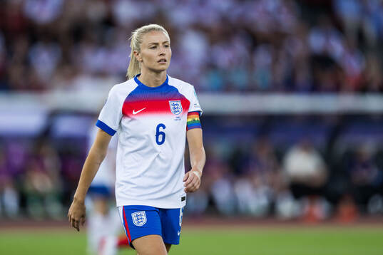 Leah Williamson of England