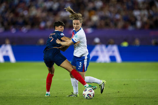 Elisa De Almeida of France and Niamh Charles of England