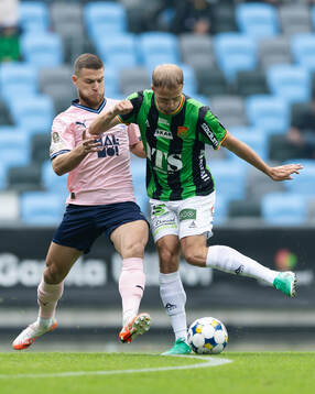 Malmö FFs Gabriel Busanello och GAIS Gustav Lundgren