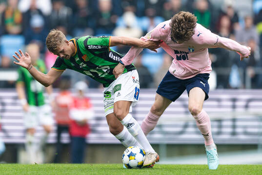 GAIS Kevin Holmén och Malmö FFs Oliver Berg