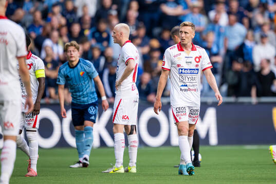 Degerfors Sebastian Ohlsson depparunder fotbollsmatchen i