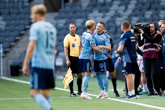Djurgårdens Theo Bergvall och Piotr Johansson