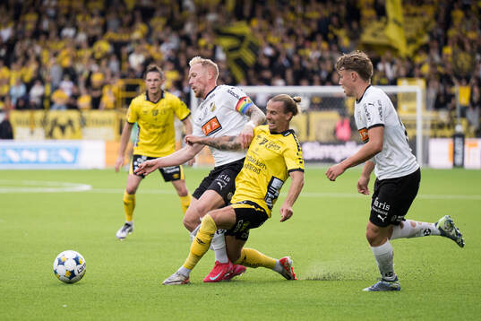 Häckens Mikkel Rygaard Jensen och Elfsborgs Niklas Hult