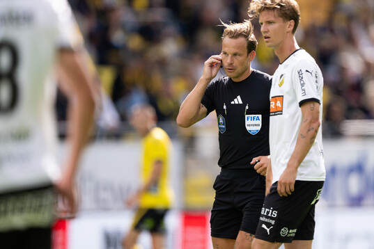 Domare Kristoffer Karlsson