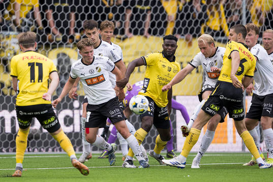Häckens Filip Öhman och Elfsborgs Ibrahim Buhari
