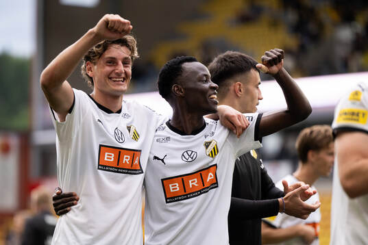 Häckens Silas Andersen och John Paul Dembe