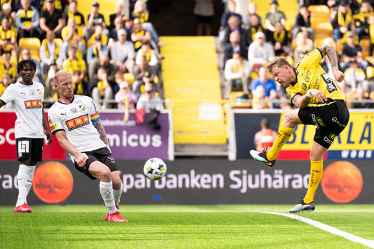 Häckens Mikkel Rygaard Jensen och Elfsborgs Frederik Ihler