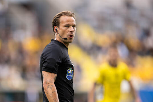 Domare Kristoffer Karlsson
