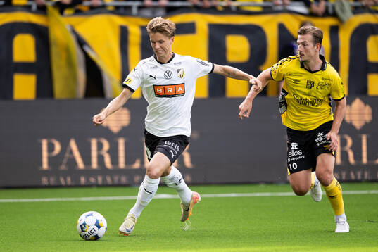 Häckens Samuel Leach Holm och Elfsborgs Simon Olsson