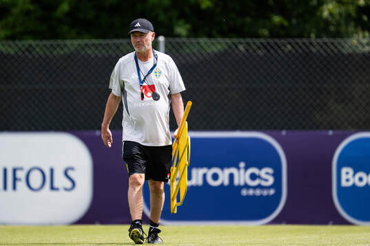 Head coach Peter Gerhardsson of the Swedish women's