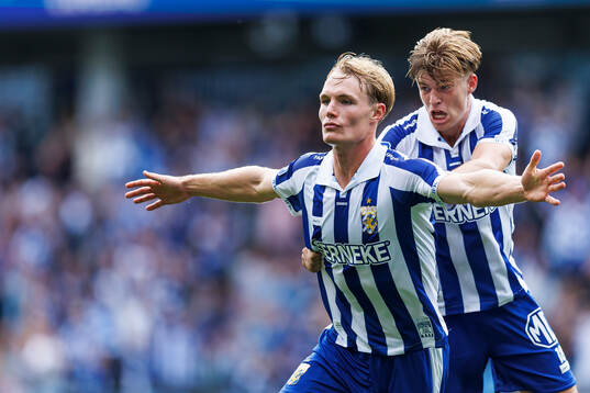IFK Göteborgs Max Fenger jublar