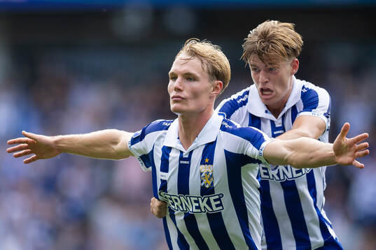 IFK Göteborgs Max Fenger jublar