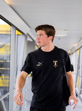 Goalkeeper Melker Ellborg