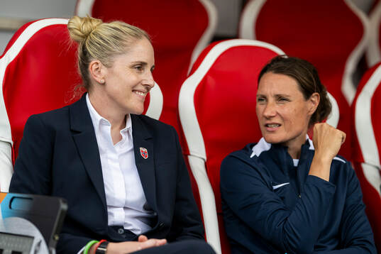 Head coach Gemma Grainger of Norway