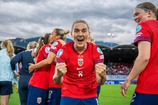 Vilde Bøe Risa of Norway celebrates