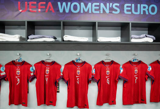 The home kits of Norway in the dressing room